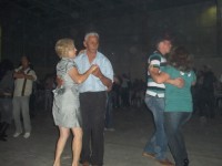 /album/baile%20da%20escolha%20da%20rainha%20da%2021%c2%aa%20festa%20do%20colono%202011/a100-0968-jpg/