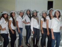 /album/baile%20da%20escolha%20da%20rainha%20da%2021%c2%aa%20festa%20do%20colono%202011/a100-0847-jpg/