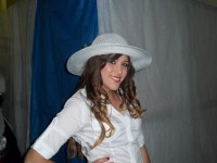 /album/baile%20da%20escolha%20da%20rainha%20da%2021%c2%aa%20festa%20do%20colono%202011/a100-0855-jpg/