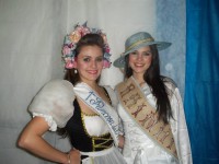 /album/baile%20da%20escolha%20da%20rainha%20da%2021%c2%aa%20festa%20do%20colono%202011/a100-0868-jpg/