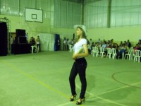 /album/baile%20da%20escolha%20da%20rainha%20da%2021%c2%aa%20festa%20do%20colono%202011/a100-0917-jpg/