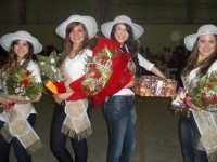 /album/baile%20da%20escolha%20da%20rainha%20da%2021%c2%aa%20festa%20do%20colono%202011/a100-0951-jpg/